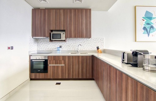 Dubai Internet City Apartment | GuestReady - Sea view apt overlooking The Palm