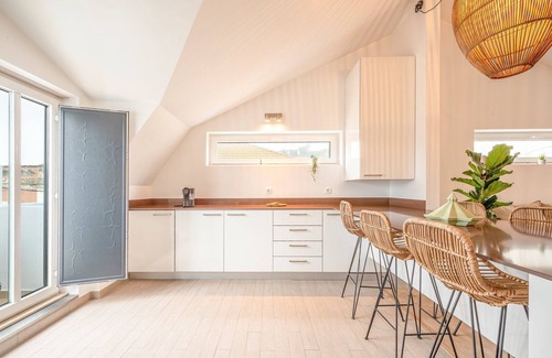Trafaria Apartment | GuestReady - Tagus and Sea View Apt in Trafaria