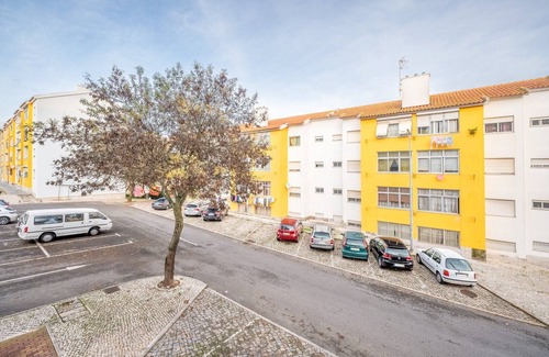 Amadora Apartment | GuestReady - Tranquil retreat in Lisbon