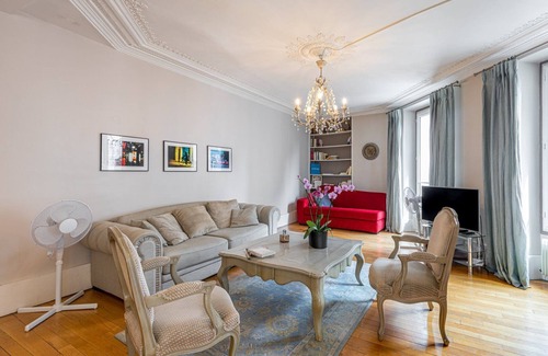 L'Europe Apartment | GuestReady - Vintage retreat in the 8th district