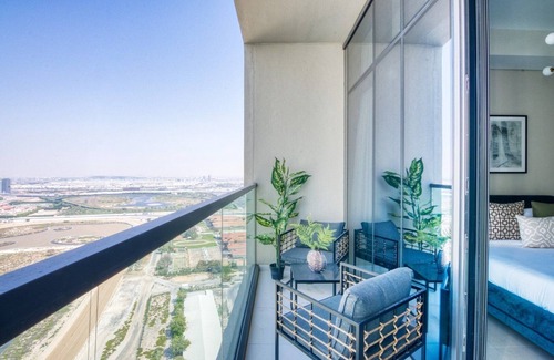 Business Bay Apartment | GuestReady - World-Class Luxury | Aykon Tower