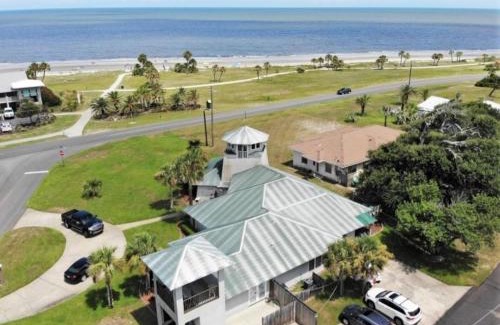 Jekyll Island Apartment | GUIDING LIGHT UNIT C - GROUNDFLOOR apts