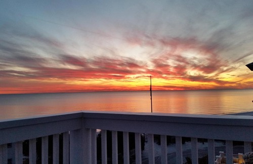 Inlet Beach House | GULF & BEACH VIEWS PRIVATE BEACH! Gorgeous Sunsets! Just STEPS to Rosemary!
