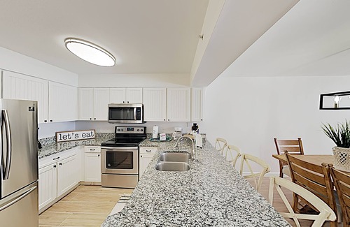 Destin Condo | Gulf Front Condo with Stunning View and Resort Amenities