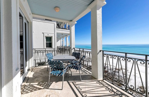 Delos House | Gulf Front Townhome in Frangista Beach with Splash Pool Overlooking the Beach!
