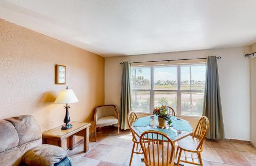 South Padre Island Apartment | Gulfview I #207
