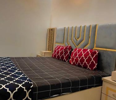 Karachi House | Gulshan Guest House Gulberg Town