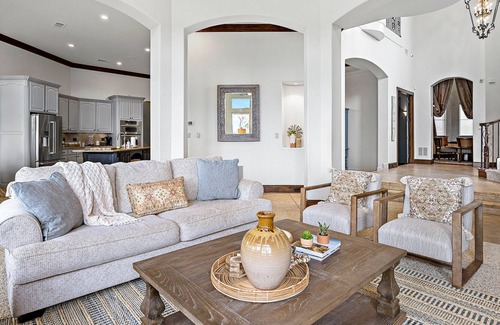 Weston House | Gunter Gathering Place - country views minutes from dozens of wedding venues