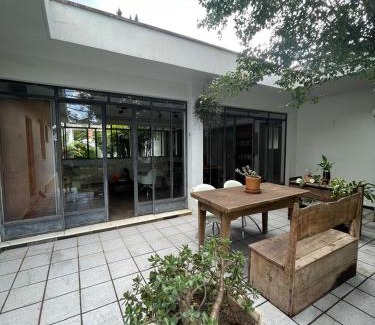 Juveve House | GUP! Acomodação compartilhada.