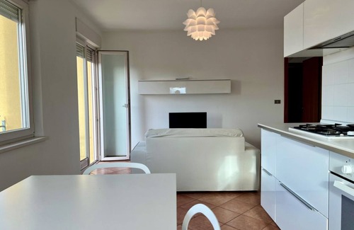 Visome Apartment | Gusela - Two-room smart apartment with balcony and mountain view