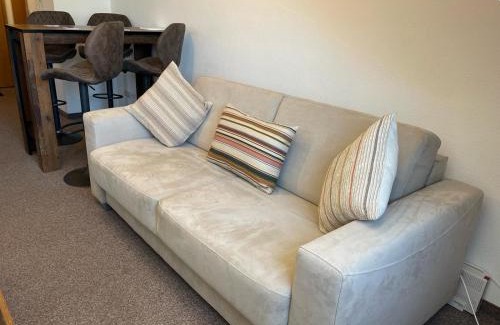 Ost Apartment | Gut und Günstig in Leipzig - zentrumsnah - inkl Fahrräder & Netflix