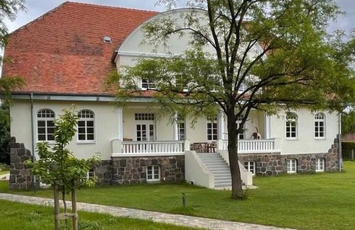 Ganzlin House | Gutshaus Ganzlin Comfortable holiday residence