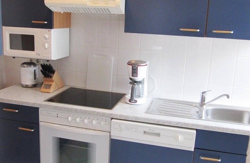 Garz/Rugen Apartment | Gutshaus Zicker, apartment no. 15 - unique location with fireplace and WLAN