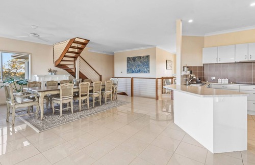 Woolgoolga House | Gwandalan Grounds - Stunning oceanfront property with a pool