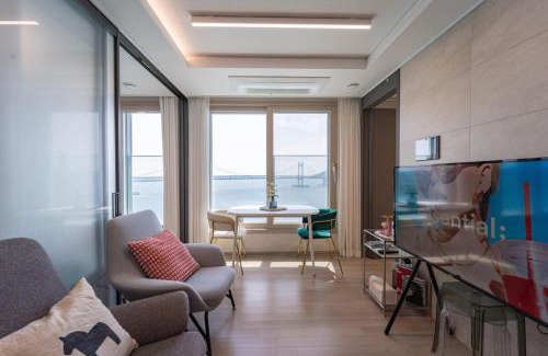 Suyeong-Gu Apartment | Gwanganli Fantastic View