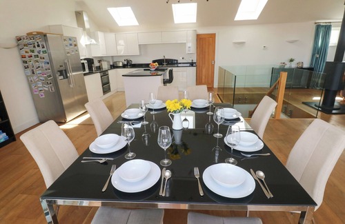 Marloes Cottage | GWELFOR, MARLOES, pet friendly, with open fire in Marloes