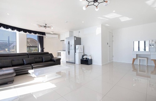 Gyeongju House | Gyeongju Neulsiwon Pension