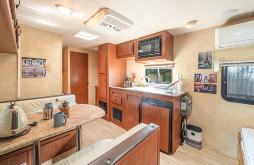 Gyeongju House | Gyeongju Yongcheonsu Caravan