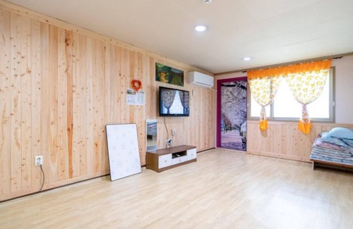 Gyeongsan House | Gyeongsan Gyeongsan Pension