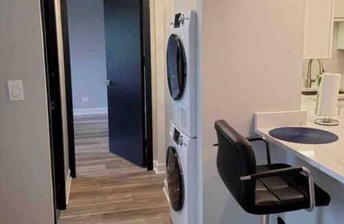 Rockford Apartment | GYM, Pool, Free Parking, High speed internet