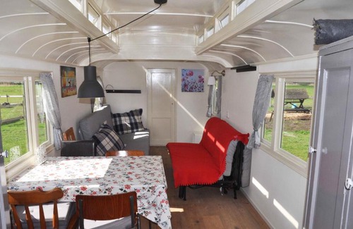 Waterland Bed & Breakfast | Gypsy Waggon - A villa on wheels