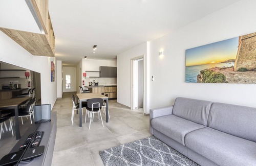 Gzira Apartment | Gzira Suite 14-Hosted by Sweetstay