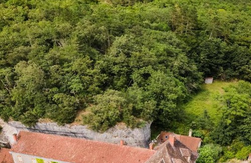 Les Eyzies Hotel | Hôtel Le Cro-Magnon