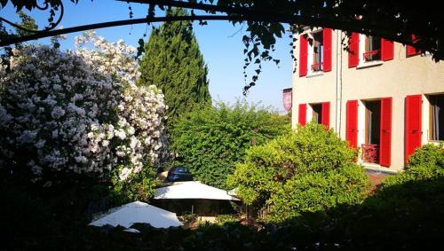 Hyeres City Centre Hotel | Hôtel Les Orangers