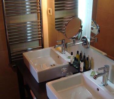 Guebwiller Hotel | Hôtel Les Rives