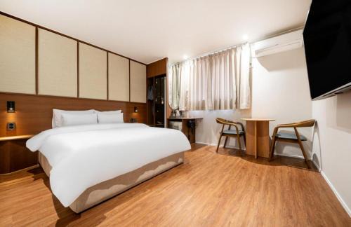 Dong-Gu Hotel | H Avenue Hotel Chungjangro