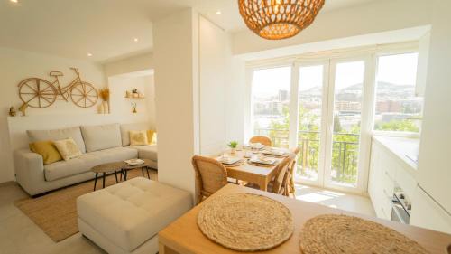 Camino de Ronda Apartment | H&H Suite Mirador de Granada Vistas a la Alhambra y Sierra nevada