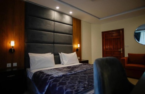 Murree Cabin | H.M.H Lodges