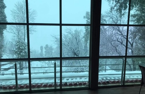 Murree Cabin | H.M.H Lodges