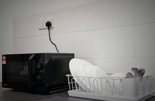 Shah Alam House | H+M Residence II [3km] to Setia City Convention