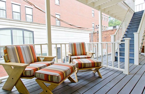 Historic District - North Condo | Habersham 1 | Historic Home, Walk to River Street