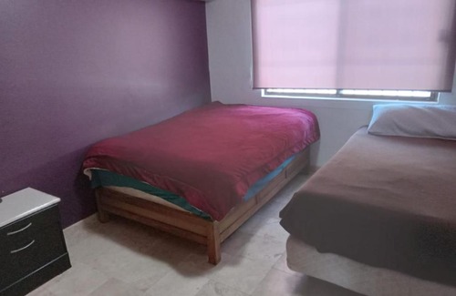 Leon House | Habitación cómoda, en privada con seguridad y parque para caminatas.