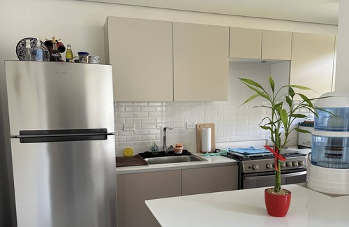 Curridabat Bed & Breakfast | Habitación cómoda y tranquila en casa en condominio