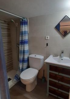 Creixell Other | Habitación completa e independiente