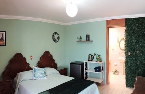 Zona Centro Other | Habitación Privada "colibrí". ¡A 10 Minutos del Centro Histórico!