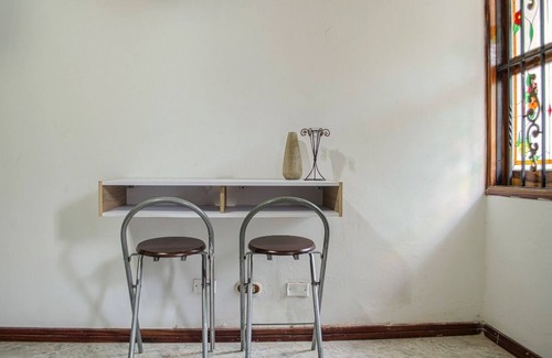 Cali House | Habitación Privada en Casa - Limonar, Cali