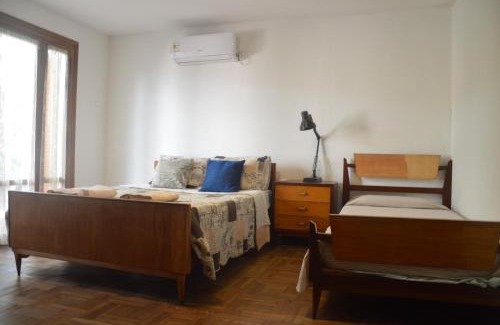 Salto House | Habitación Privada "Sur"con baño privado