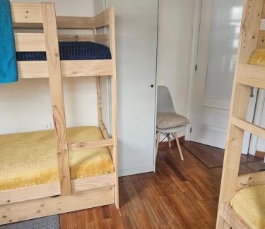 La Coruna House | Habitacion amplia y centrica en piso compartido