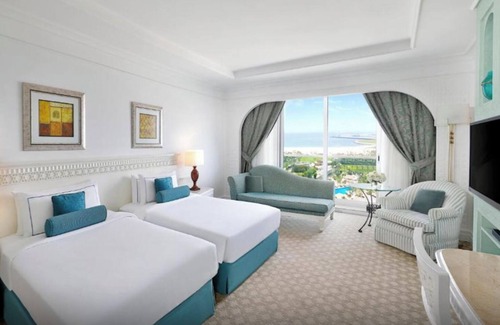 Al Safa Resort | Habtoor Grand Resort Club Oceanfront Junior Suite Plus