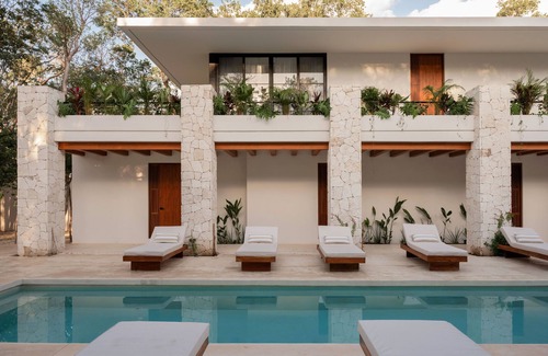 Tulum Villa | Hacienda Babylon - 9 rooms, 10 pools, Gym & Sauna