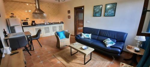 Algarinejo Apartment | Hacienda La buena vida B&B en appartementen casita la bruja