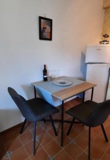 Algarinejo Apartment | Hacienda La buena vida B&B en appartementen casita la bruja