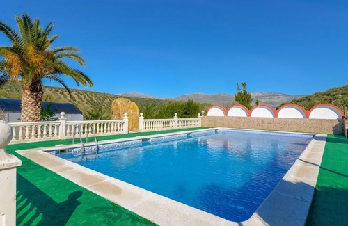 Priego de Cordoba Villa | Hacienda la Toscana Priego de Córdoba by Ruralidays