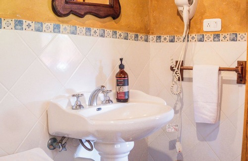 Tumbabiro Hotel | Hacienda San Francisco