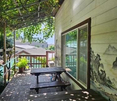 Ulleung-gun House | Haeoreum Pension