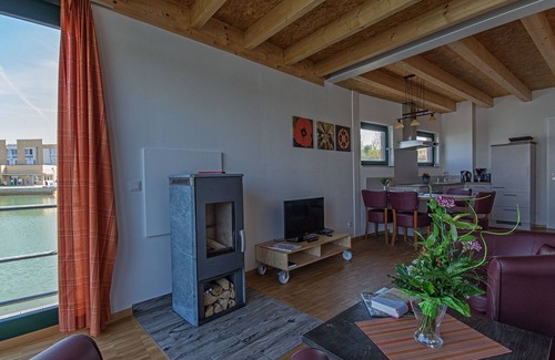 Grossposna House | Hafenhaus by Interhome